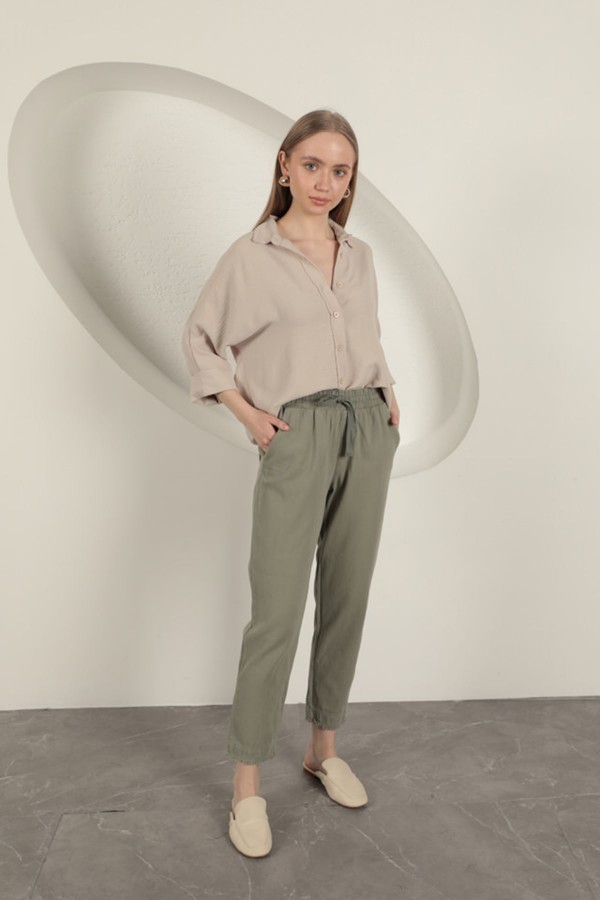 Gabardin Kumaş Püsküllü Kadın Pantolon-Haki