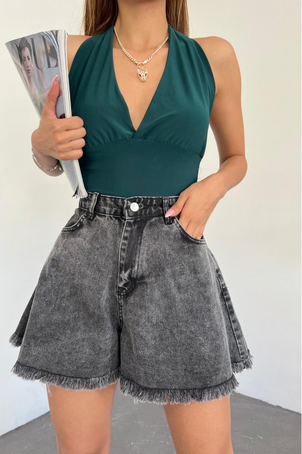 Geniş Paça Püsküllü Denim Şort