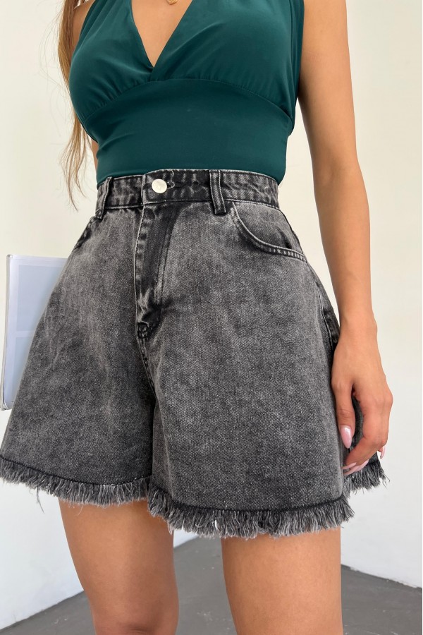Geniş Paça Püsküllü Denim Şort