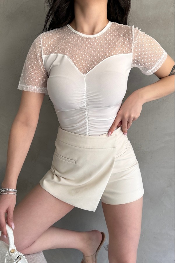 Tül Detaylı Önü Büzgülü Crep Bluz